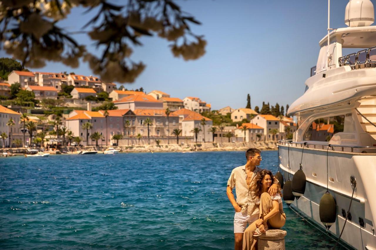 Aminess Vival Port9 Resort Medvinjak Exterior foto