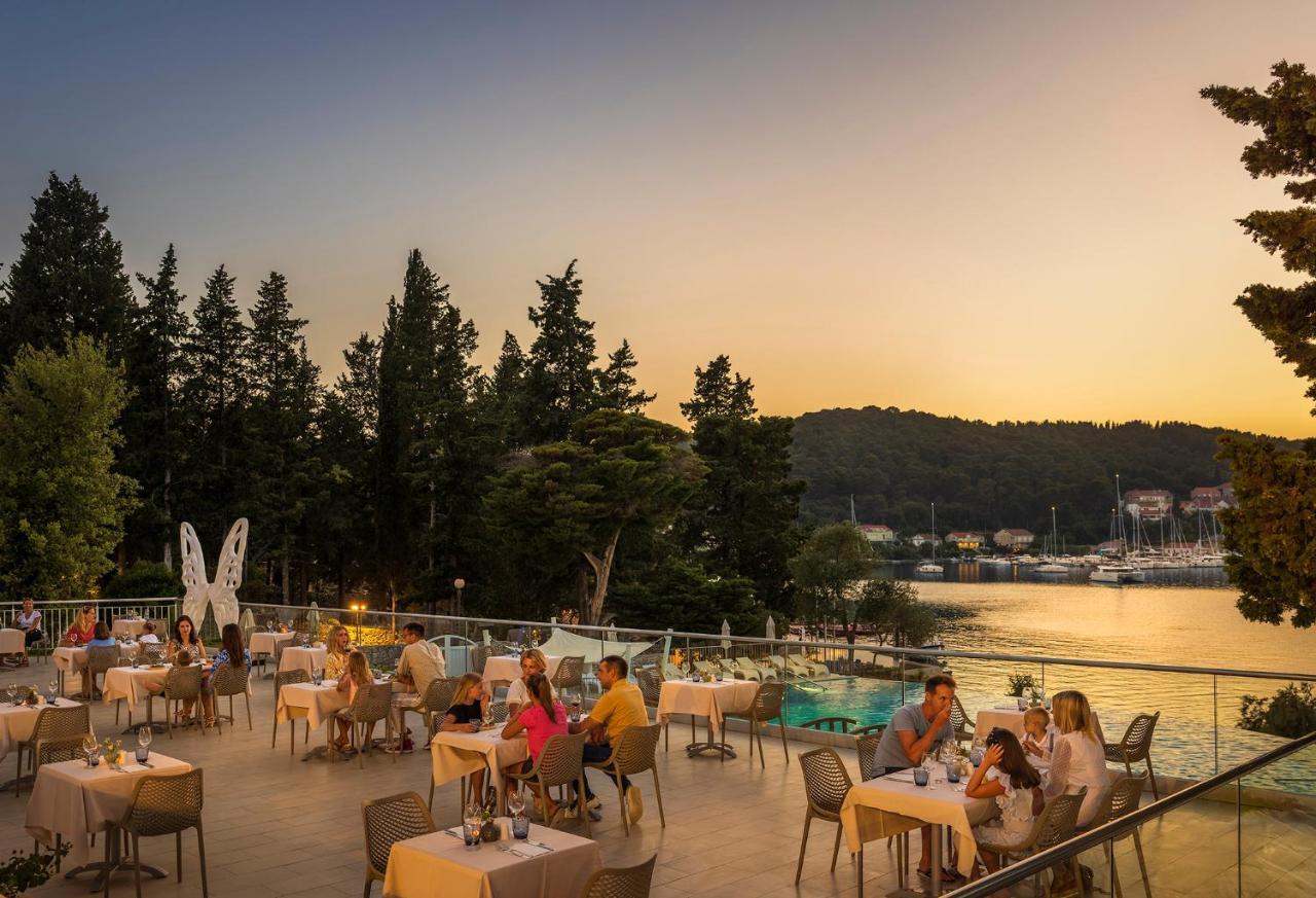 Aminess Vival Port9 Resort Medvinjak Exterior foto